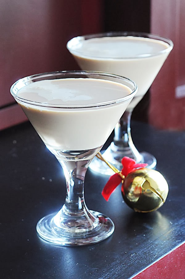 Directions Godiva Liqueur Recipes, Cocktails made with the Godiva White Chocolate Liqueur, Valentine's Day · Indulgence · Liqueurs · MartinisTypes: Milk Chocolate, Dark Chocolate, White Chocolate.