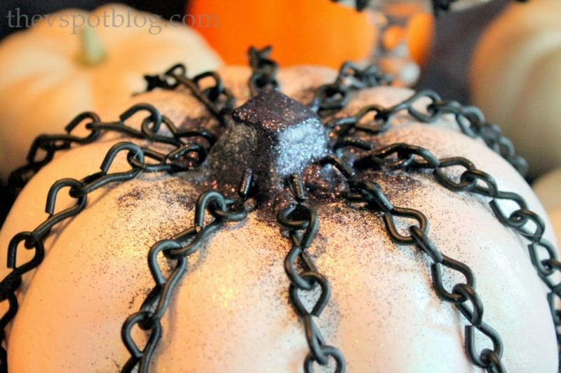 glittered pumpkin with chains