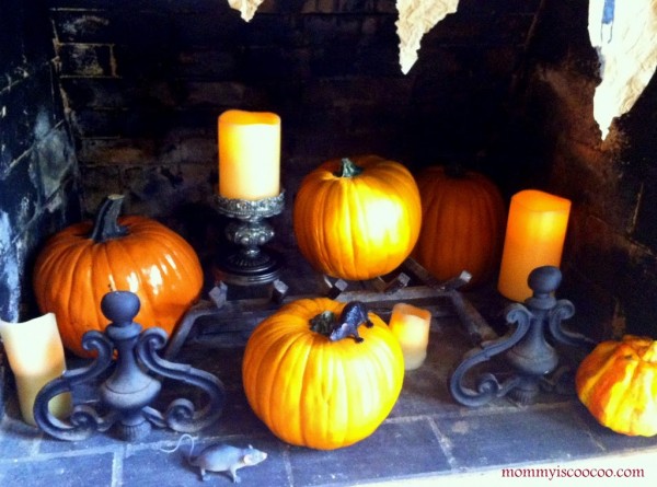 Easy Halloween fireplace decorations by Mommy is Coocoo Easy Halloween fireplace decorations by Mommy is Coocoo