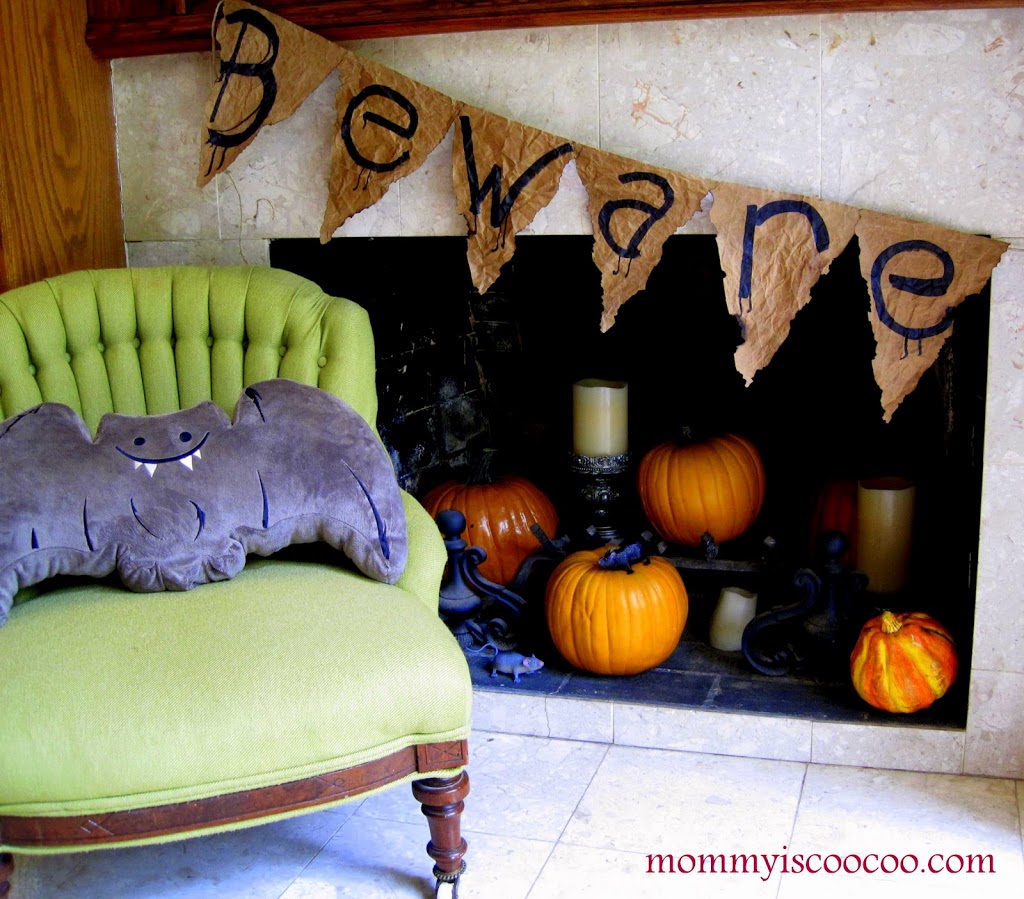 Halloween Beware Banner DIY plus fantastic spooky decorating ideas by Amanda at Mommy is Coocoo Halloween Beware Banner DIY plus fantastic spooky decorating ideas by Amanda at Mommy is Coocoo