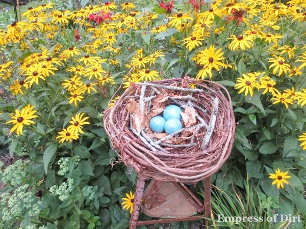 DIY Garden Art Bird Nest by Empress of Dirt