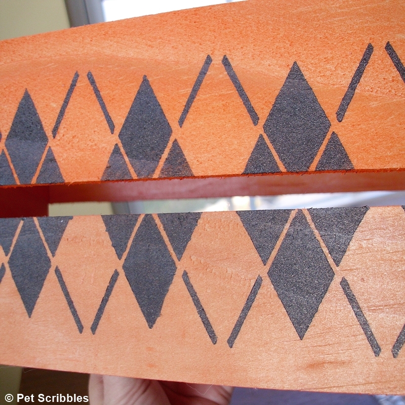 Fall Decor: Stenciled Wood Crate #plaidcrafts #falldecor