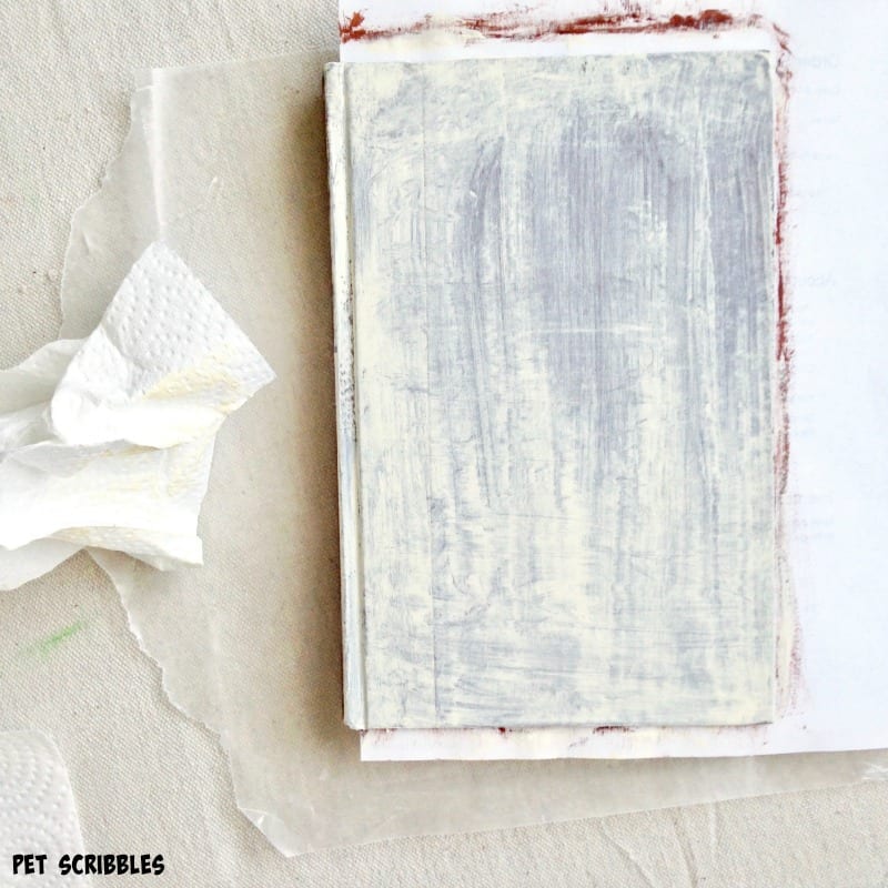 shabby painted books DIY