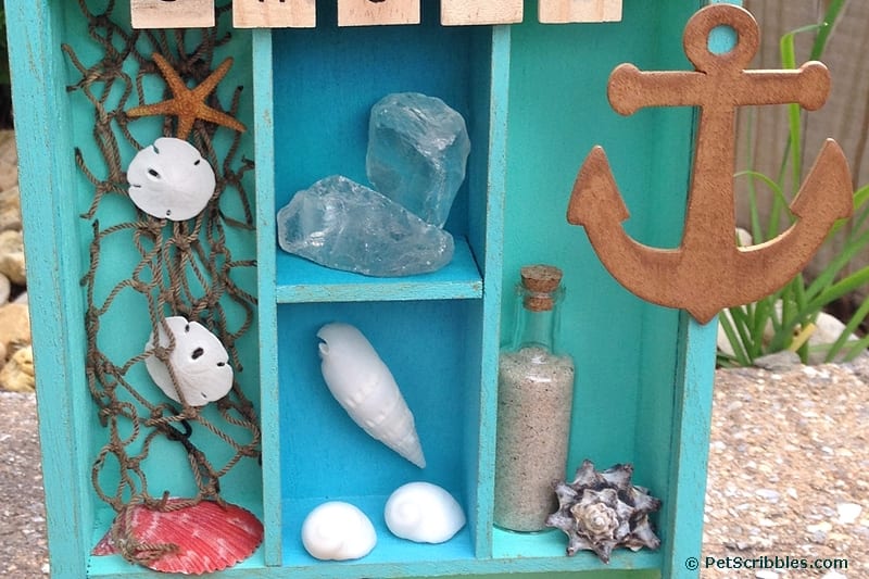 How to Make a Beach Memory Display