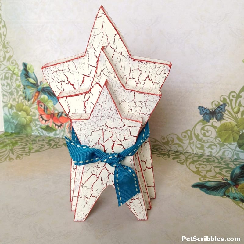 How to Decorate Year-Round with Rustic Wooden Stars