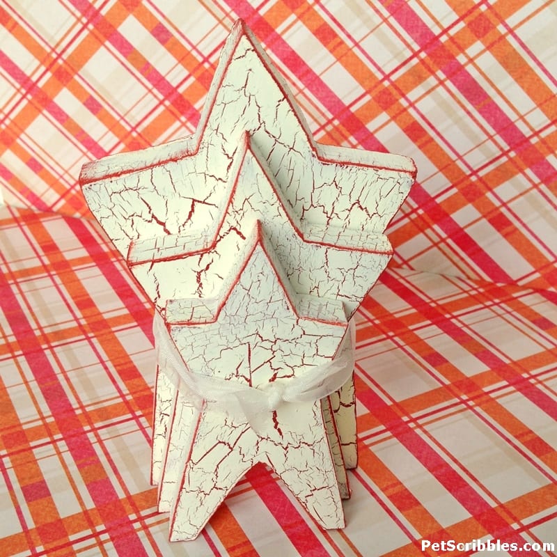 How to Decorate Year-Round with Rustic Wooden Stars