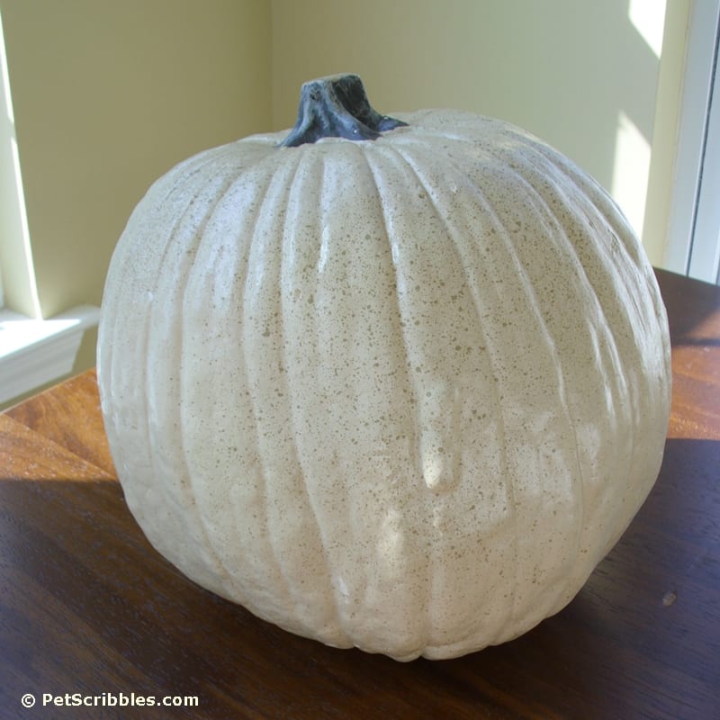 How to make a pretty pumpkin with layered embellishments