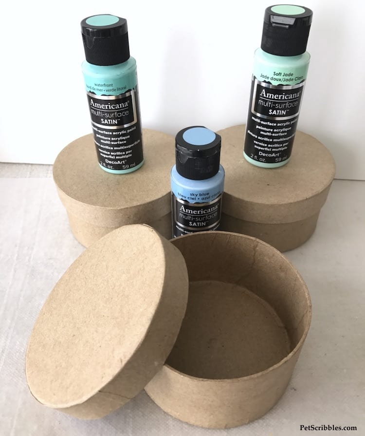 The best way to quickly paint paper maché boxes!