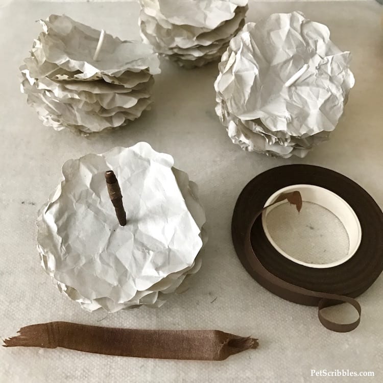 How to make beautiful shabby paper flowers!