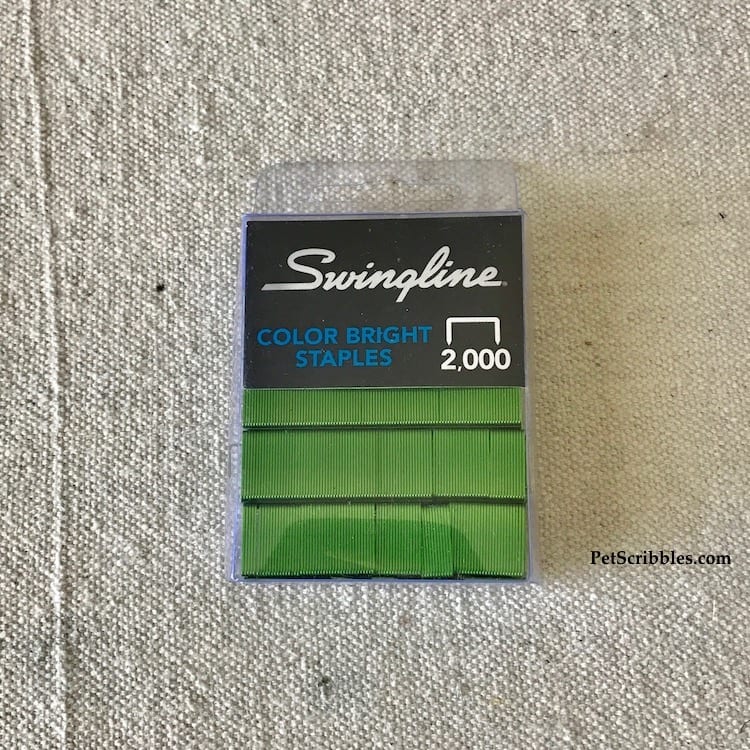 Swingline Color Bright Green Staples