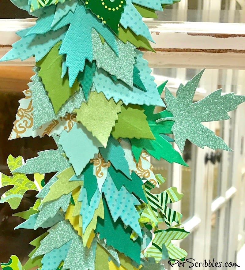 How to make a beautiful paper leaf garland!