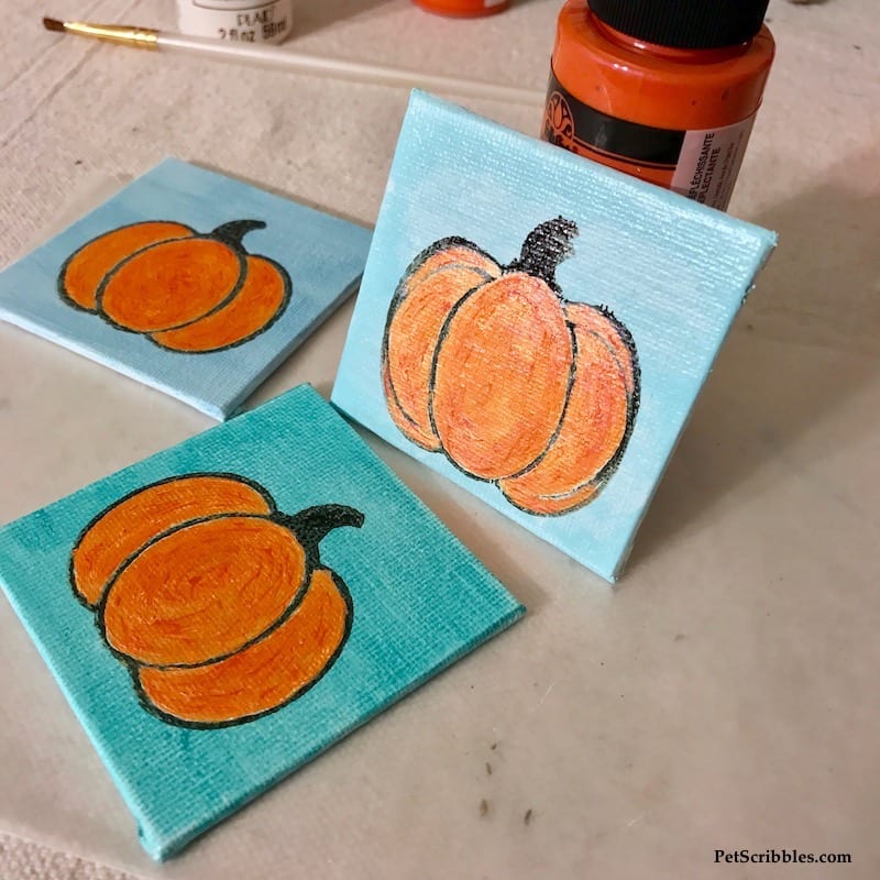 How to Make a Beautiful Miniature Pumpkin Canvas Trio