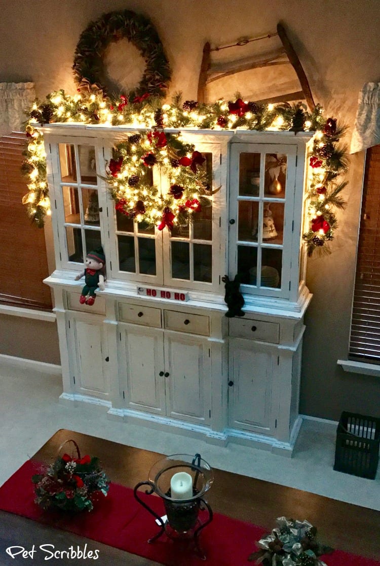 Elegant and Festive Christmas Wreath and Garland at Night!