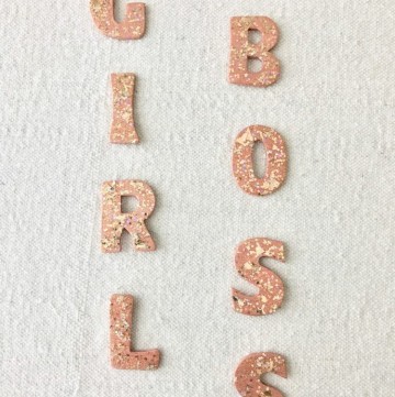 How to Make Sparkling Glitter Monogram Magnets