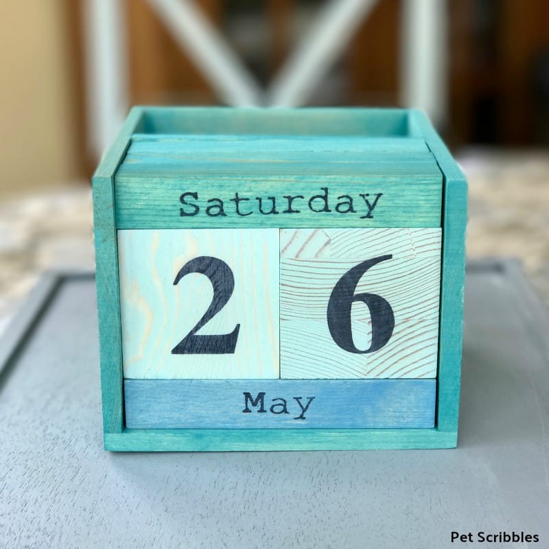 easy handmade Fathers Day gift perpetual calendar