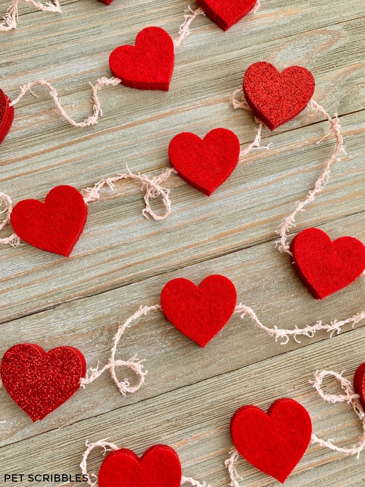 Easy No-Sew Red Felt Heart Garland