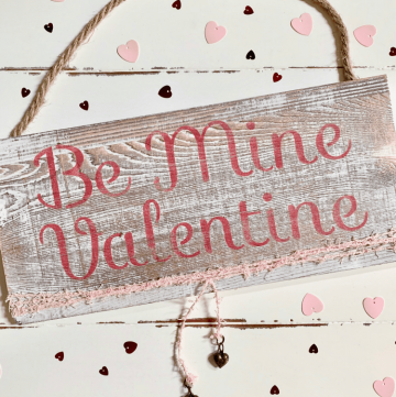 Rustic Valentine's Day Wood Sign - an easy tutorial!