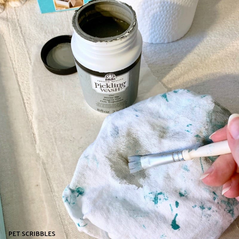 how to use pickling wash to distress color