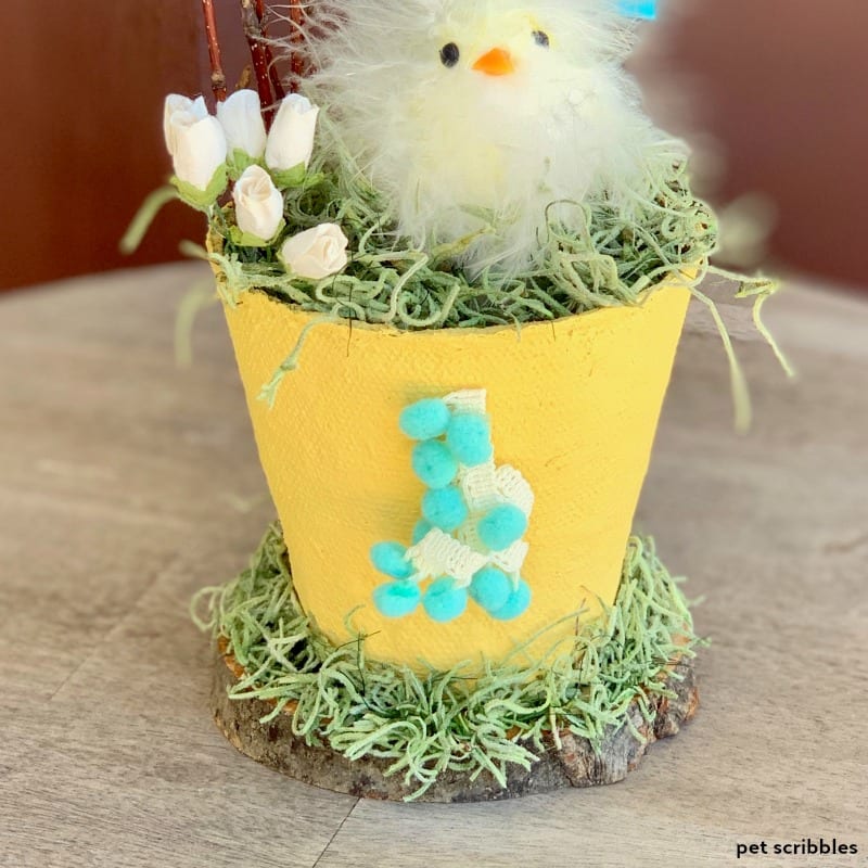 Easter Peat Pot vintage elements