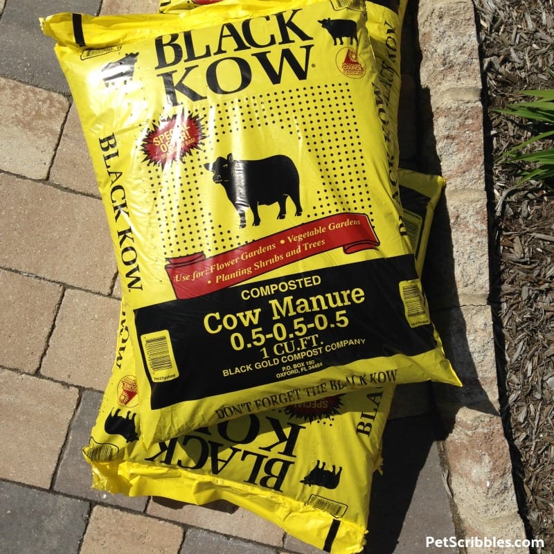 a bag of Black Kow composted cow manure