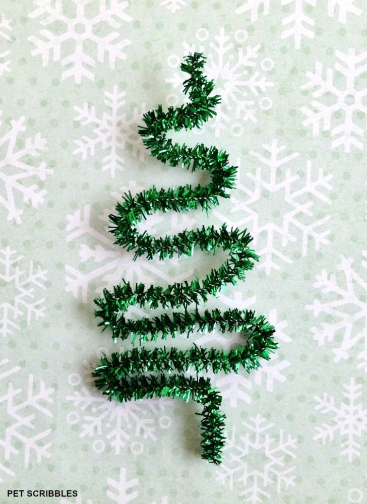 green pipe cleaner tree