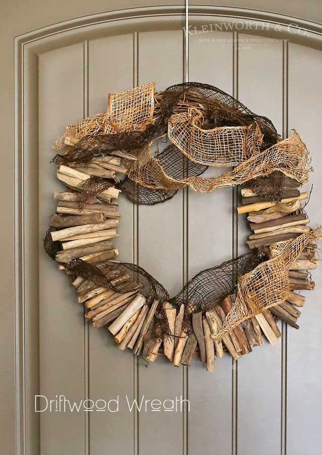 DIY Driftwood Wreath